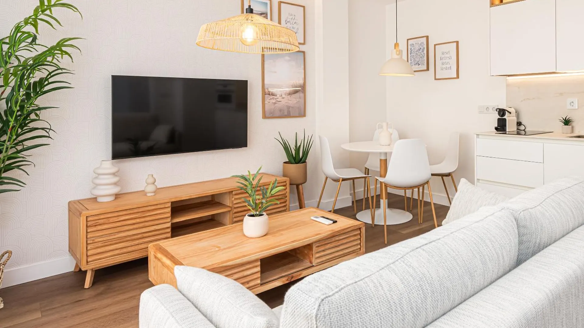 Wintowinrentals Goleta Suites 2B Málaga