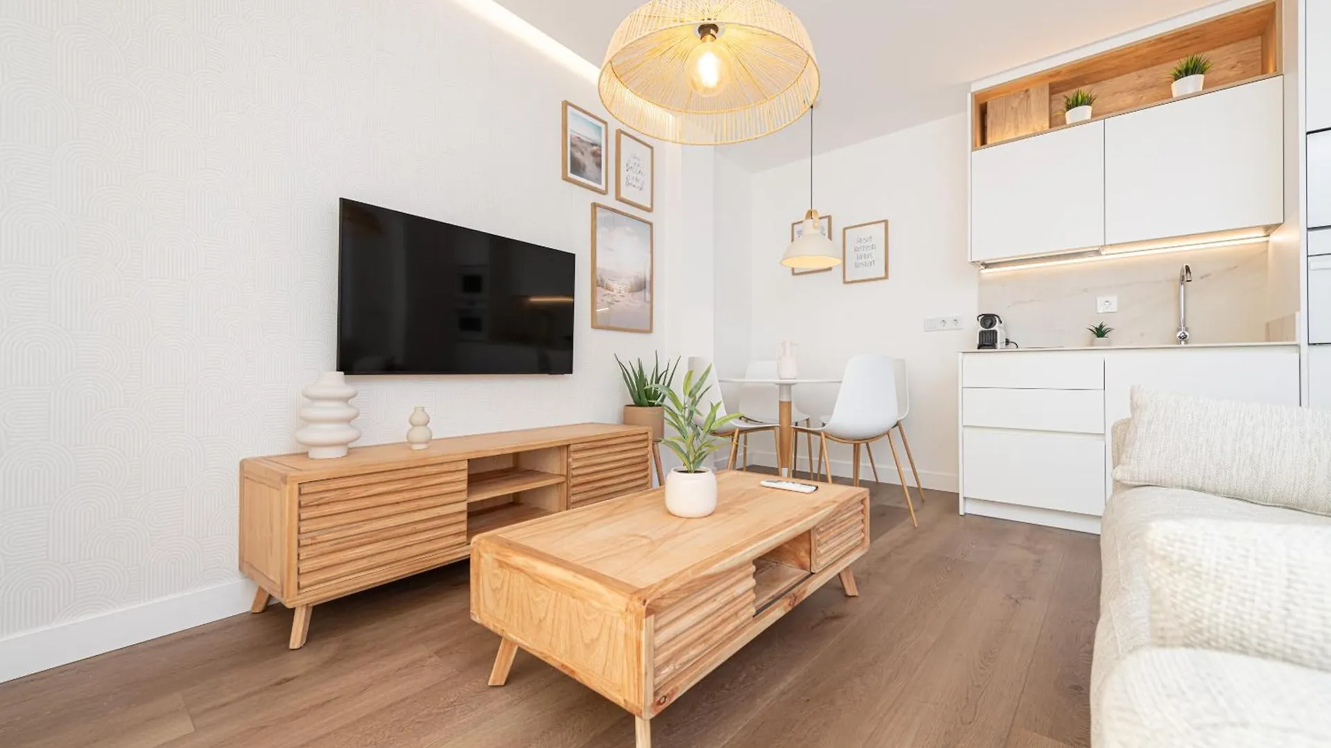 Wintowinrentals Goleta Suites 2B Málaga
