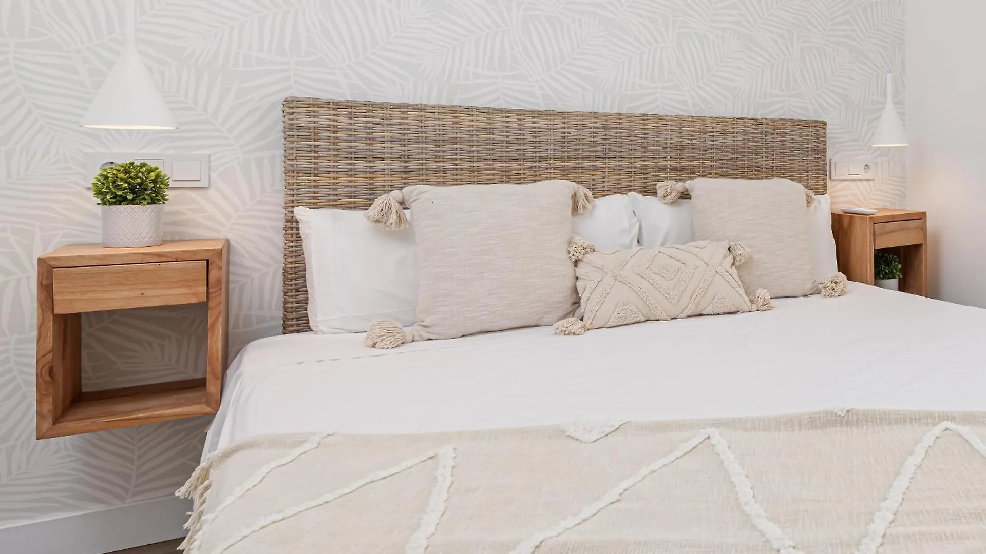 Wintowinrentals Goleta Suites 2B Malaga Spain