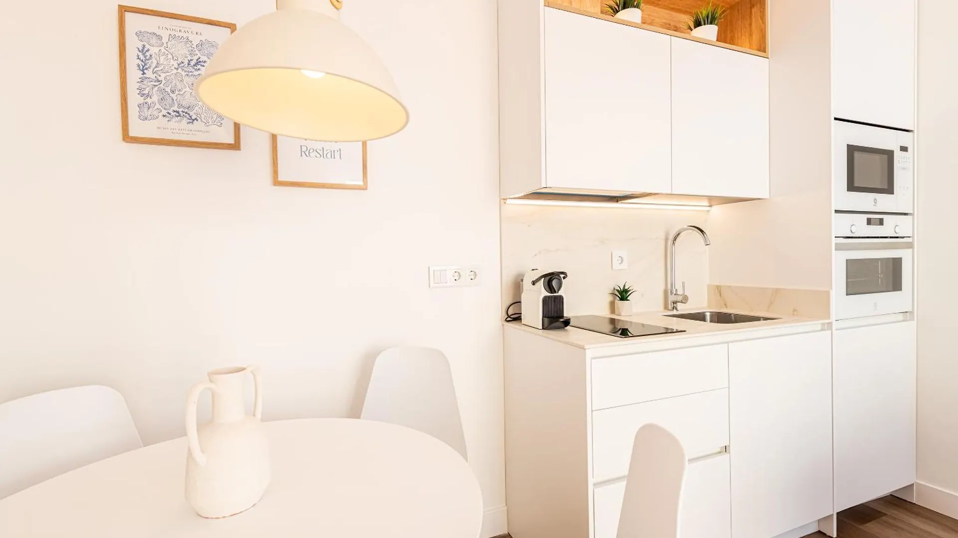 Apartment Wintowinrentals Goleta Suites 2B Malaga Spain
